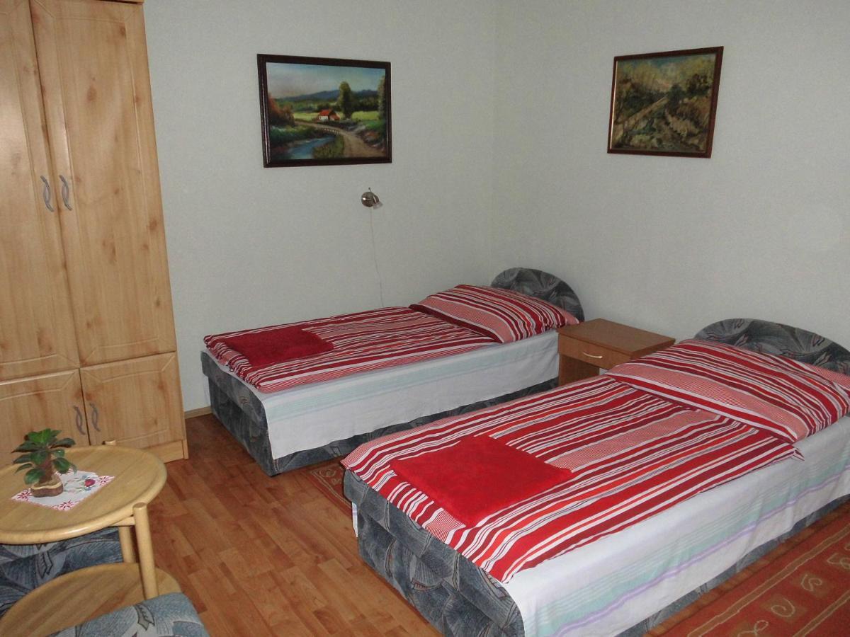Sárospatak Fenyves Apartman מראה חיצוני תמונה